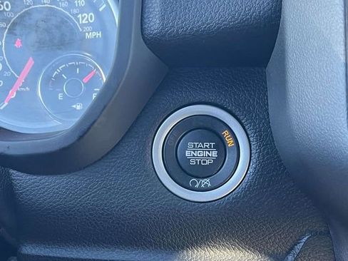 Used 2024 RAM 2500 Big Horn image 33