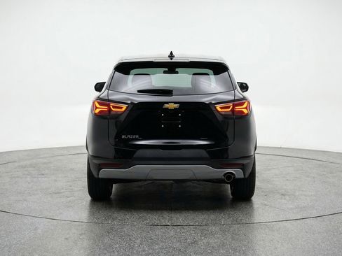 Used 2025 Chevrolet Blazer LT image 7