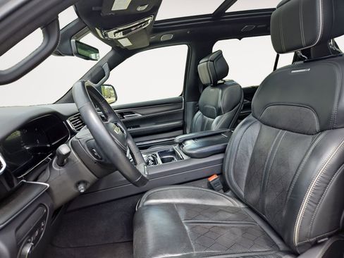 Used 2024 Jeep Grand Wagoneer Series II w/ Quick Order Packagew 28T image 9