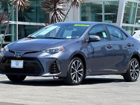 Used 2018 Toyota Corolla SE FWD image 8