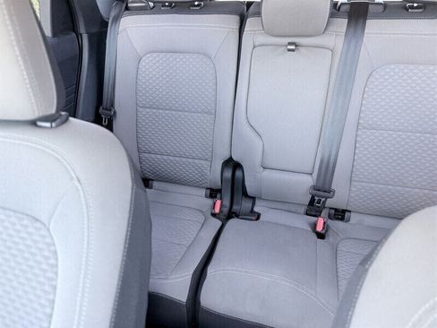 Used 2022 Ford Escape SE w/ SE Sport Appearance Package FWD image 11