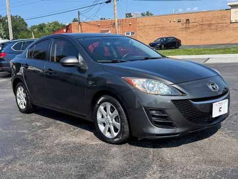 Used 2010 MAZDA MAZDA3 i Touring FWD image 4