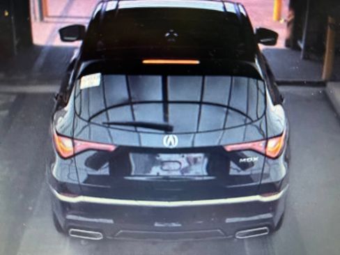 Used 2024 Acura MDX w/ Technology Package FWD image 5