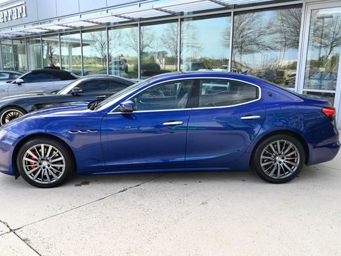 Used 2022 Maserati Ghibli Modena Q4 AWD/4WD image 8