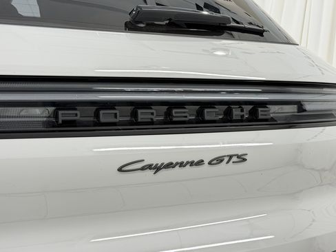 Certified 2026 Porsche Cayenne GTS AWD/4WD image 64
