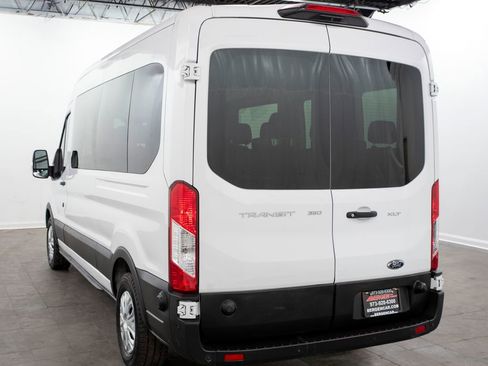 Used 2024 Ford Transit 350 XLT image 8