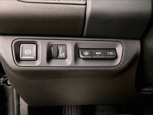 Used 2023 GMC Acadia Denali AWD/4WD image 39