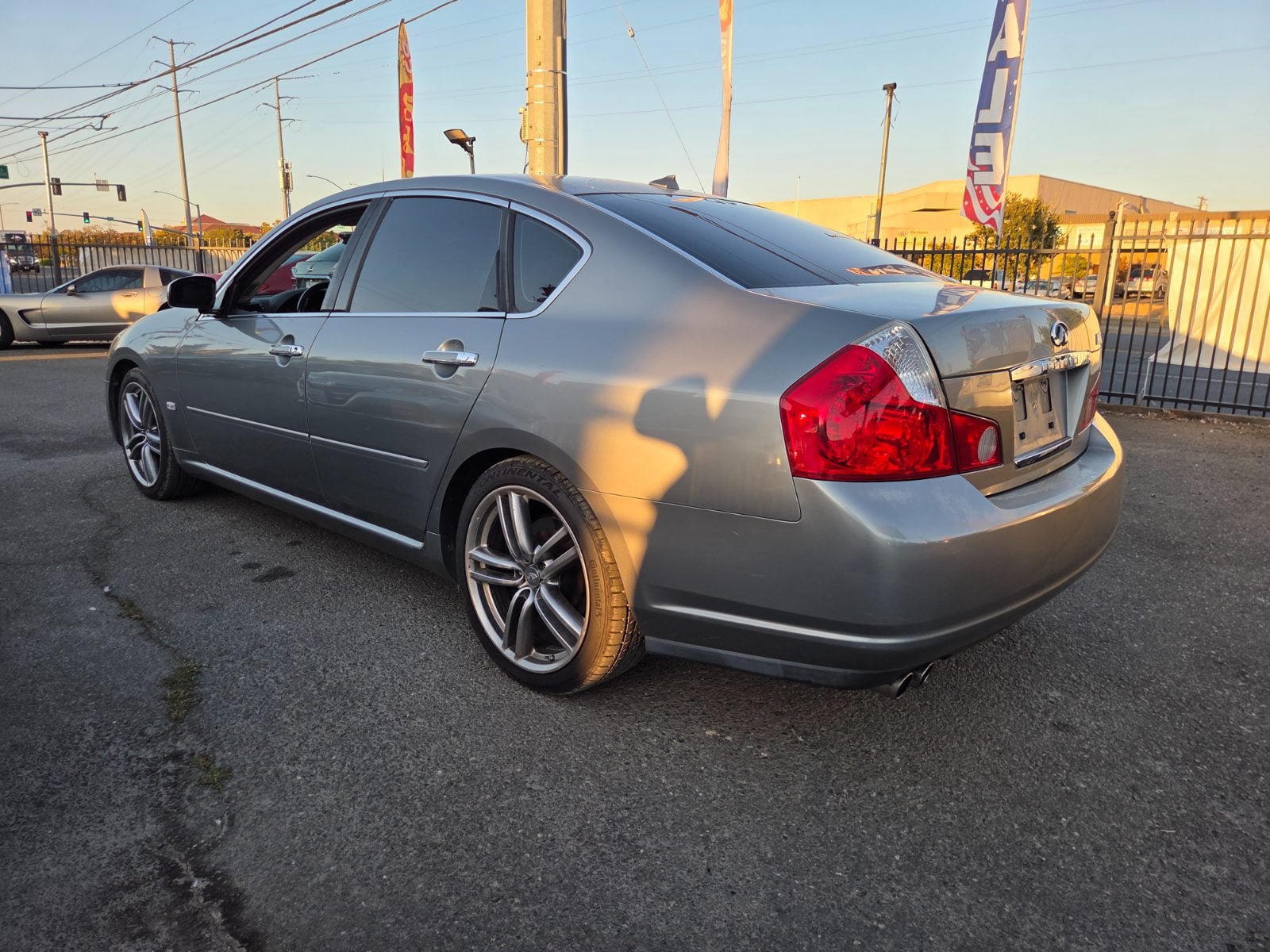 Used 2006 INFINITI M45 Sport RWD image 2