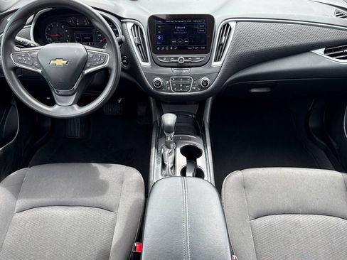 Used 2023 Chevrolet Malibu LT FWD image 20