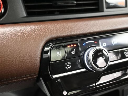 Used 2025 Honda Pilot Elite image 53