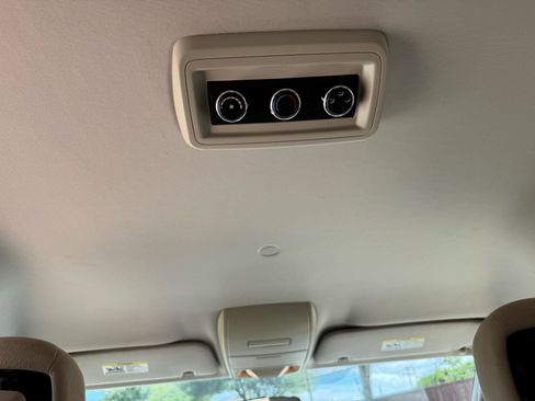 Used 2014 Dodge Grand Caravan SE w/ Quick Order Package 29E SE FWD image 23