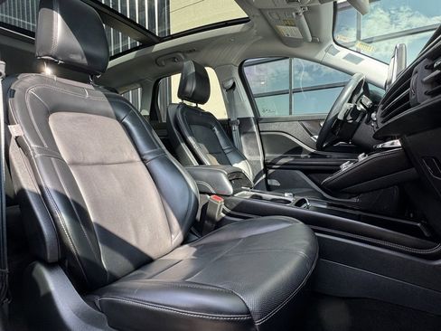 Used 2022 Lincoln Corsair Reserve w/ Elements Package image 22