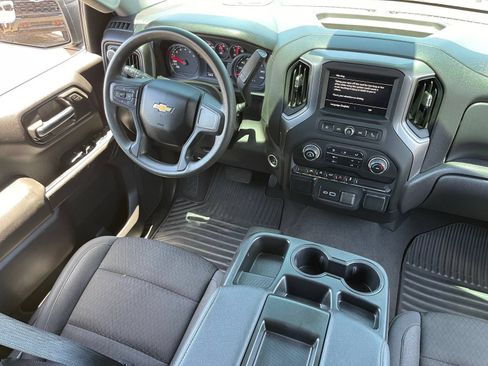 Certified 2024 Chevrolet Silverado 1500 Custom w/ Turbomax Blackout Package AWD/4WD image 15