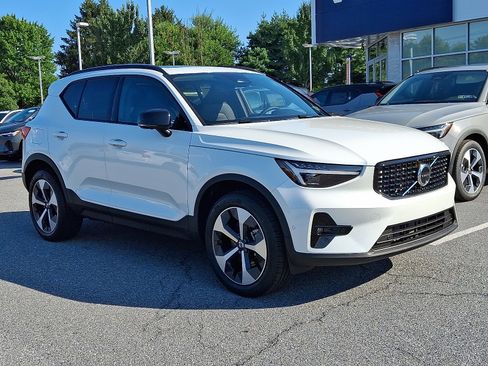 New 2026 Volvo XC40 B5 Plus w/ Protection Package Premier image 1