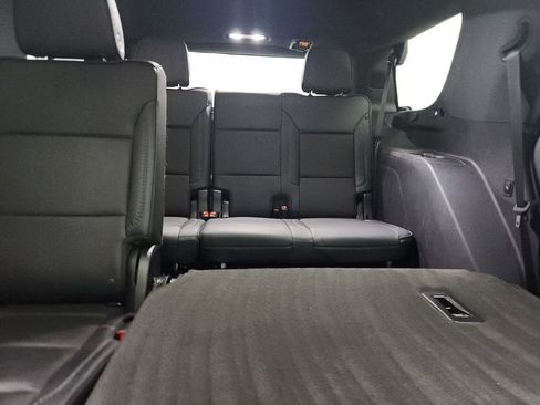 Used 2023 GMC Yukon Denali AWD/4WD image 13