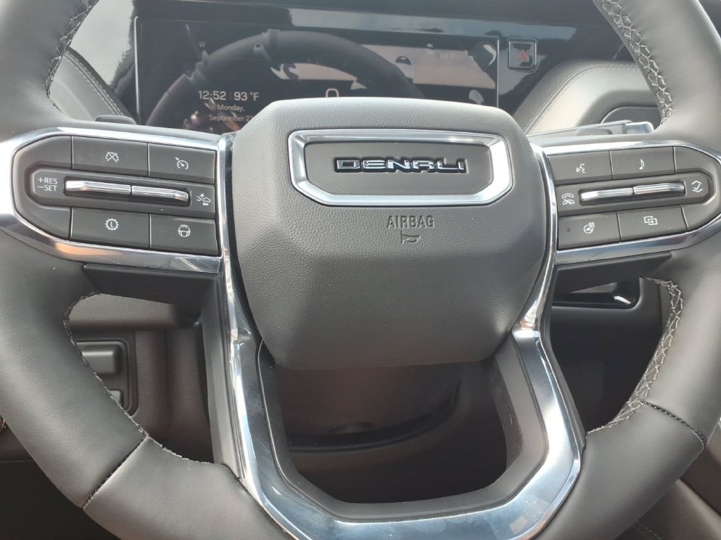 New 2026 GMC Yukon XL Denali w/ Advanced Technology Package AWD/4WD image 19