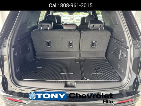 New 2026 Chevrolet Traverse RS w/ LPO, Floor Liner Package image 17
