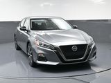 Used 2021 Nissan Altima 2.5 SR image 3