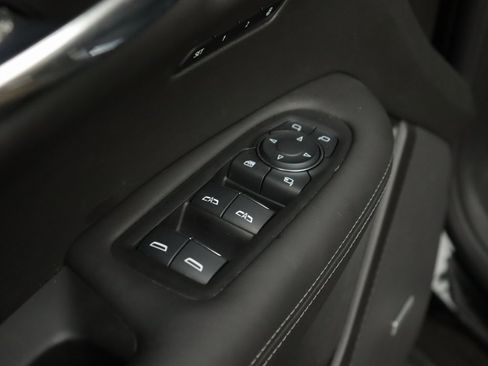 Certified 2024 Cadillac XT6 Premium Luxury w/ Platinum Package image 31