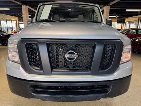 Used 2017 Nissan NV 1500 SV RWD image 2