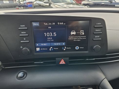 Certified 2025 Hyundai Elantra Sport FWD image 48