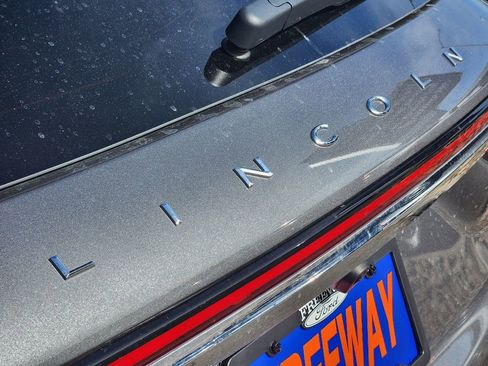 Used 2024 Lincoln Corsair Grand Touring image 17