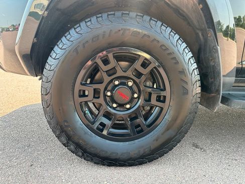 Used 2019 Toyota 4Runner TRD Pro AWD/4WD image 40