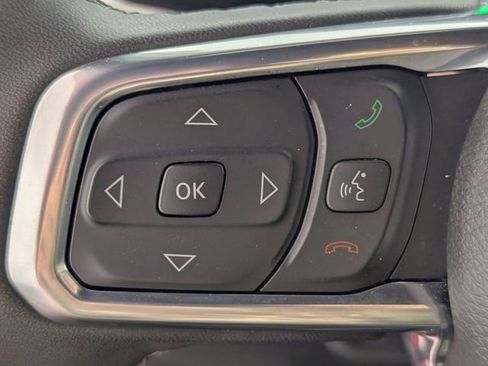 Used 2025 Jeep Wrangler Unlimited Sahara w/ Safety Group AWD/4WD image 14