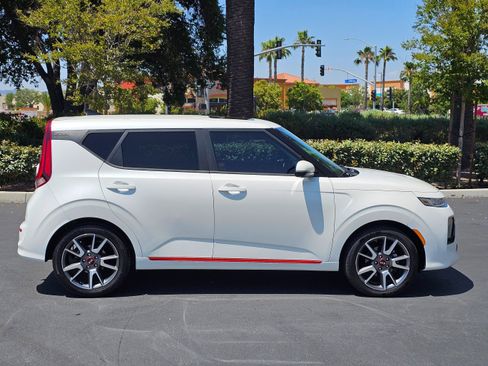 Used 2021 Kia Soul GT-Line image 10