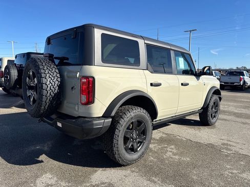 New 2025 Ford Bronco Big Bend w/ Black Diamond Package image 5