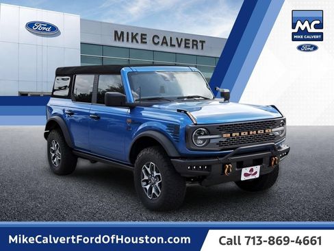 Used 2023 Ford Bronco Badlands AWD/4WD image 5