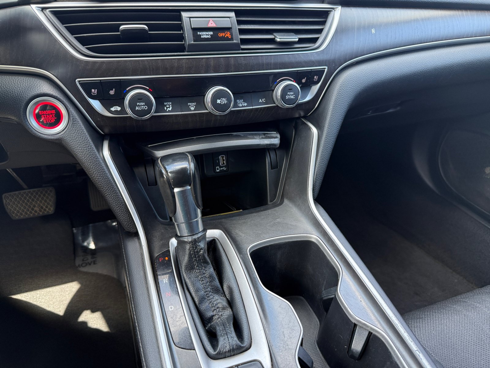 Certified 2018 Honda Accord Touring image 13