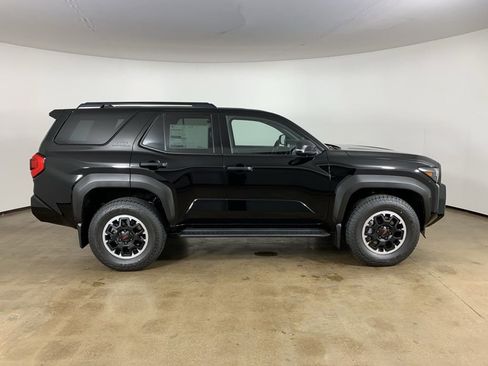 New 2026 Toyota 4Runner TRD Off-Road AWD/4WD image 7