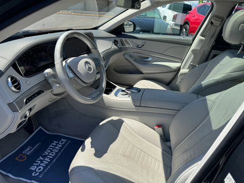 Used 2016 Mercedes-Benz S 550 Sedan image 11
