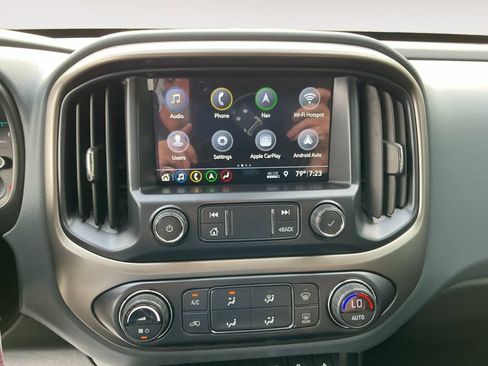 Used 2021 Chevrolet Colorado Z71 w/ Safety Package AWD/4WD image 15