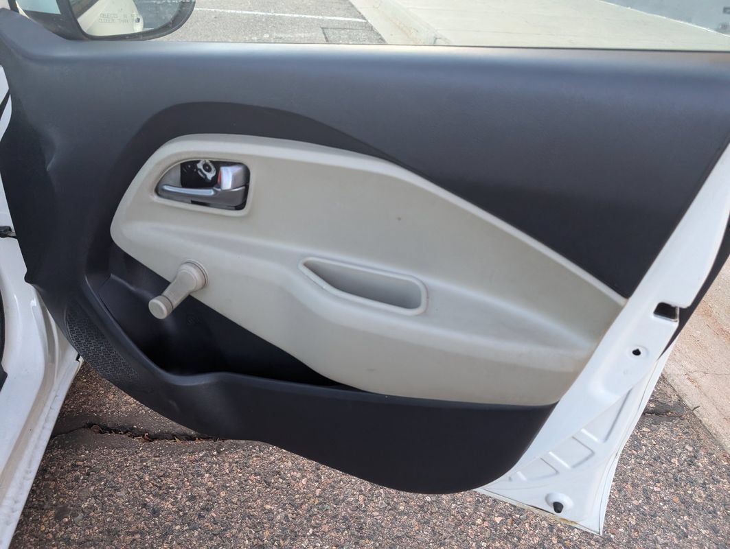 Used 2013 Kia Rio LX FWD image 25