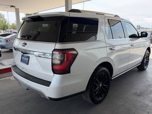 Used 2019 Ford Expedition Limited w/ Equipment Group 301A AWD/4WD image 5