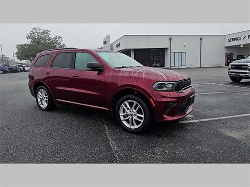 Used 2023 Dodge Durango GT image 17