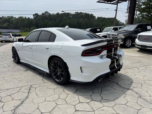Used 2021 Dodge Charger Scat Pack RWD image 10