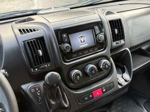 Used 2018 RAM ProMaster 2500 w/ Mopar Trailer Tow Group image 19