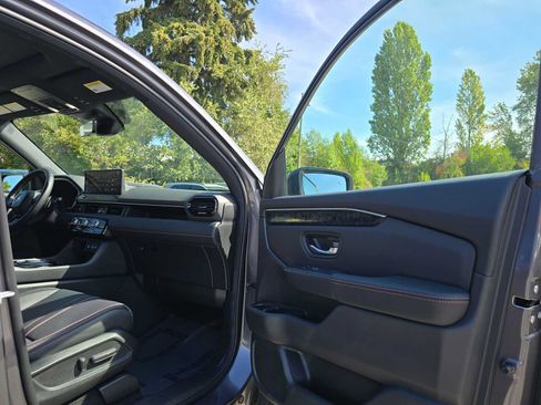 Used 2026 Honda Passport TrailSport Elite image 11