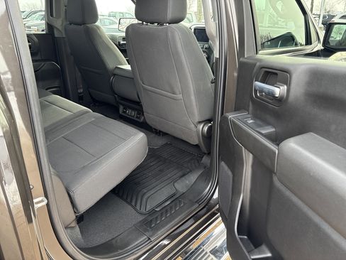 Used 2021 Chevrolet Silverado 1500 LT w/ Z71 Off-Road Package image 14