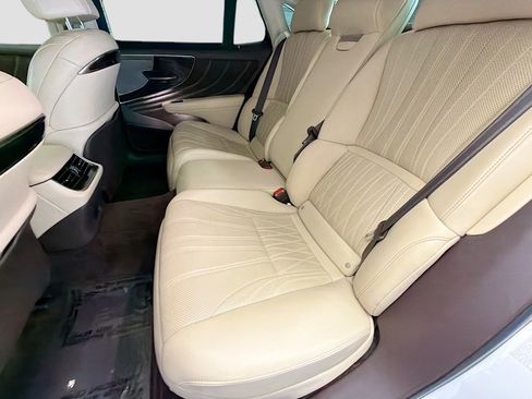 Used 2018 Lexus LS 500 w/ Luxury Package RWD image 13