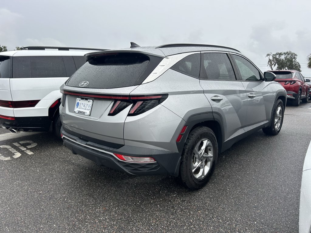 Used 2022 Hyundai Tucson SEL FWD image 4