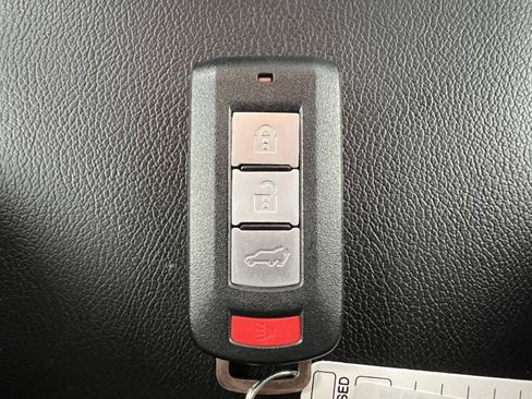 Used 2024 Mitsubishi Eclipse Cross SE AWD/4WD image 34