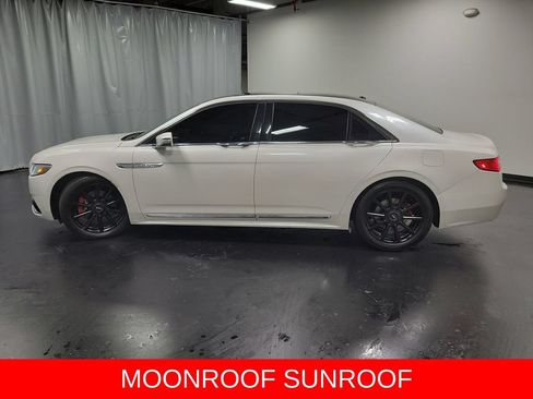 Used 2017 Lincoln Continental Reserve AWD/4WD image 6