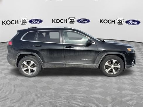 Used 2019 Jeep Cherokee Limited image 9