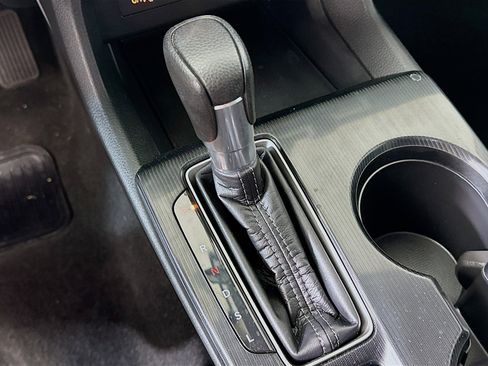 Used 2022 Honda Civic LX image 23