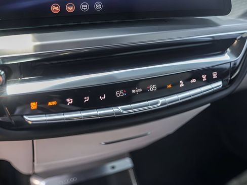 Certified 2024 Cadillac Lyriq Sport AWD/4WD image 16