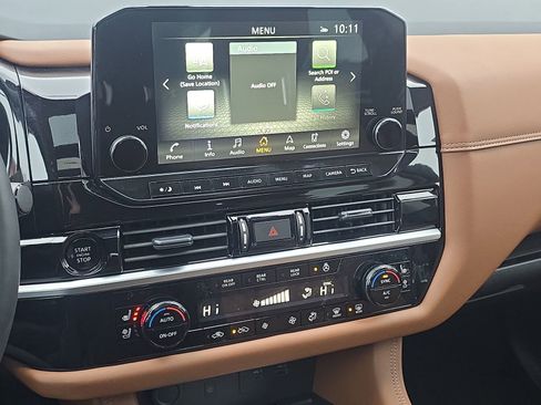 New 2025 Nissan Pathfinder Platinum w/ Cargo Package image 17